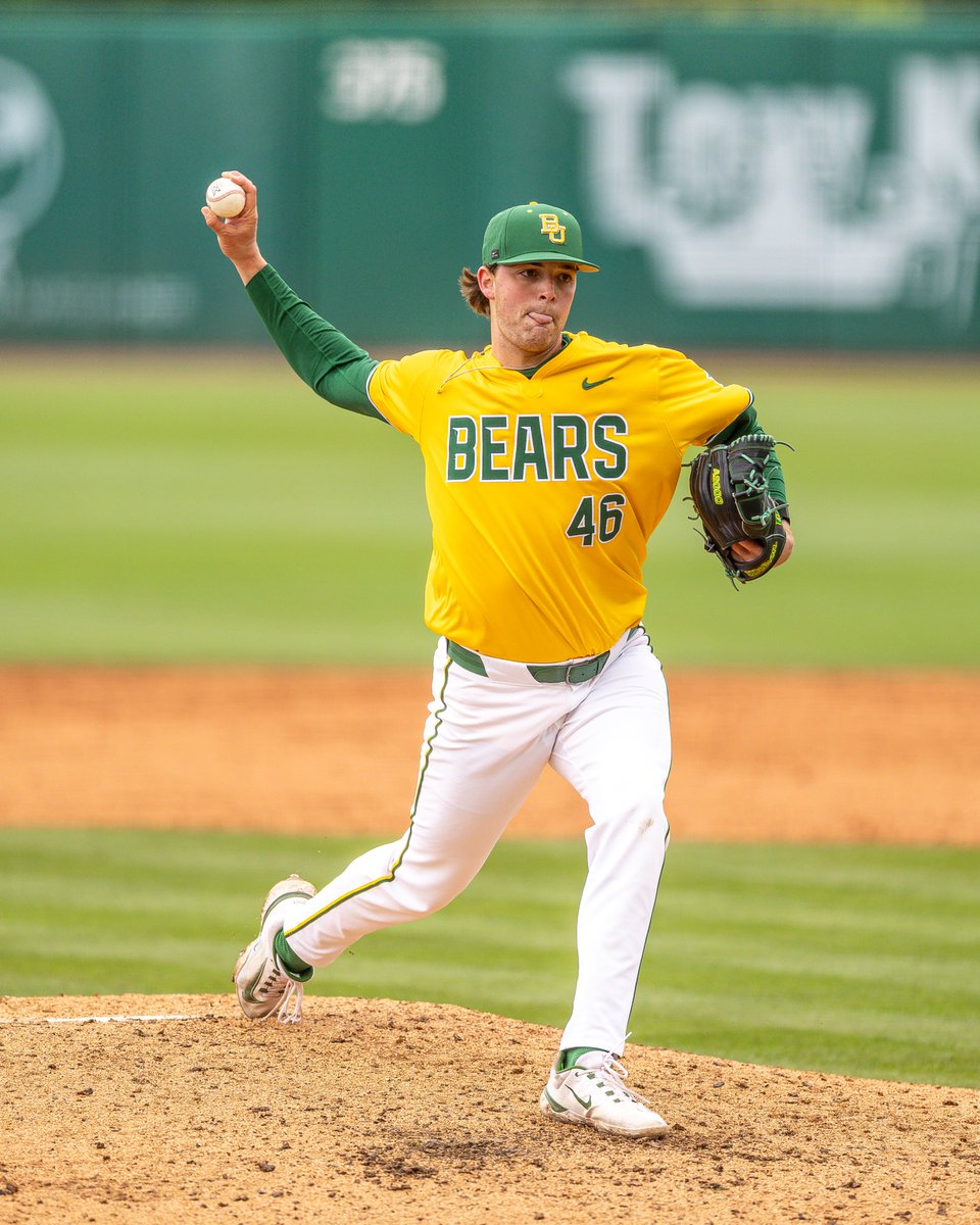 Baylor Baseball (@baylorbaseball) on Twitter photo Keeping us in it 👊
<a href="/MurryGrayson/">grayson murry</a> >> 3.0 IP, 1 H, 0 R, 1 BB, 2 SO
#SicEm 🐻⚾️ | #Together Keeping us in it 👊
<a href="/MurryGrayson/">grayson murry</a> >> 3.0 IP, 1 H, 0 R, 1 BB, 2 SO
#SicEm 🐻⚾️ | #Together