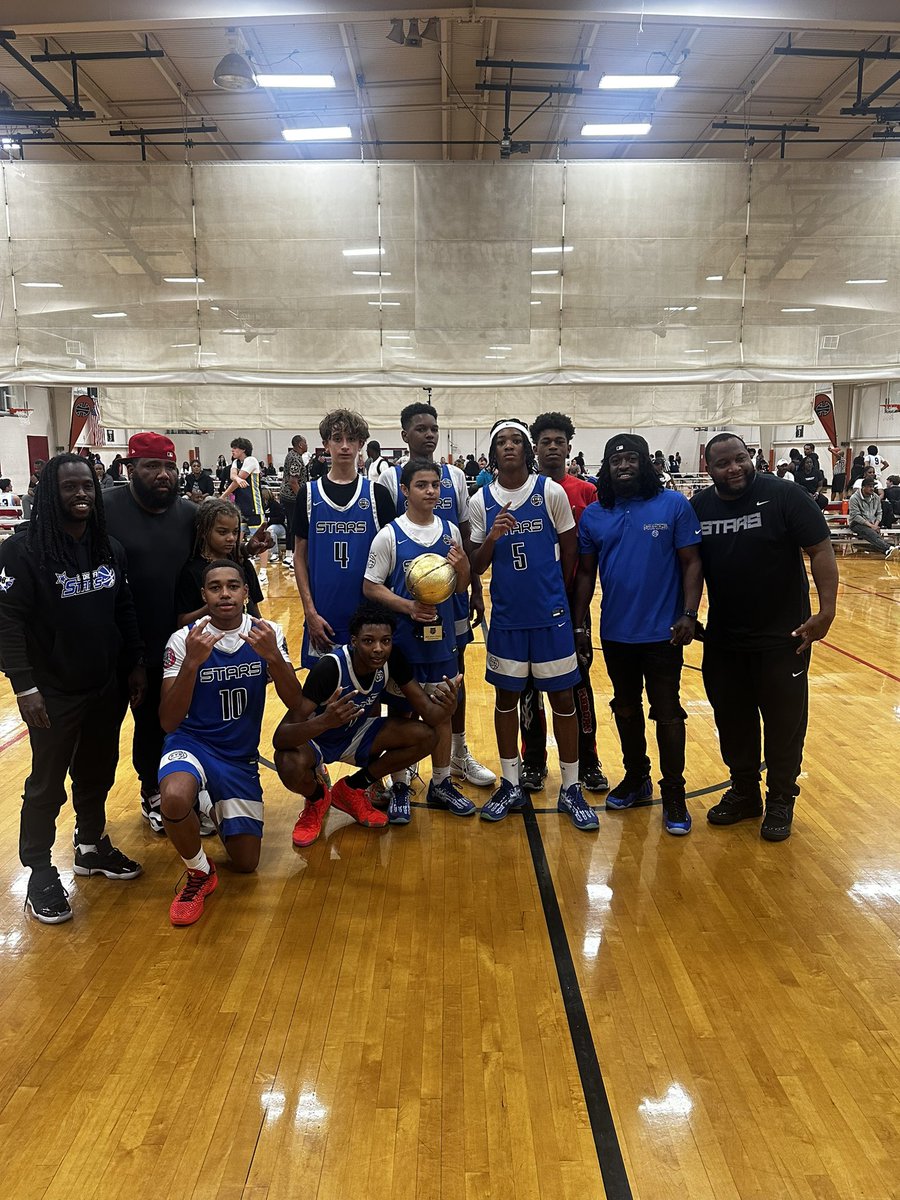 Georgia Stars Jr EYBL are the champions of The Main Event 2029 bracket! Cadien Hudson ended a stellar weekend with a 28 point performance on the big stage to take home the championship!