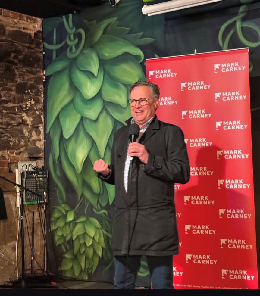 White 🐇 2587 tweet media