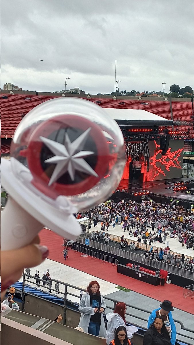 Mary | VAI VER SKZ dnv, BTS e o EN- ♡ tweet media