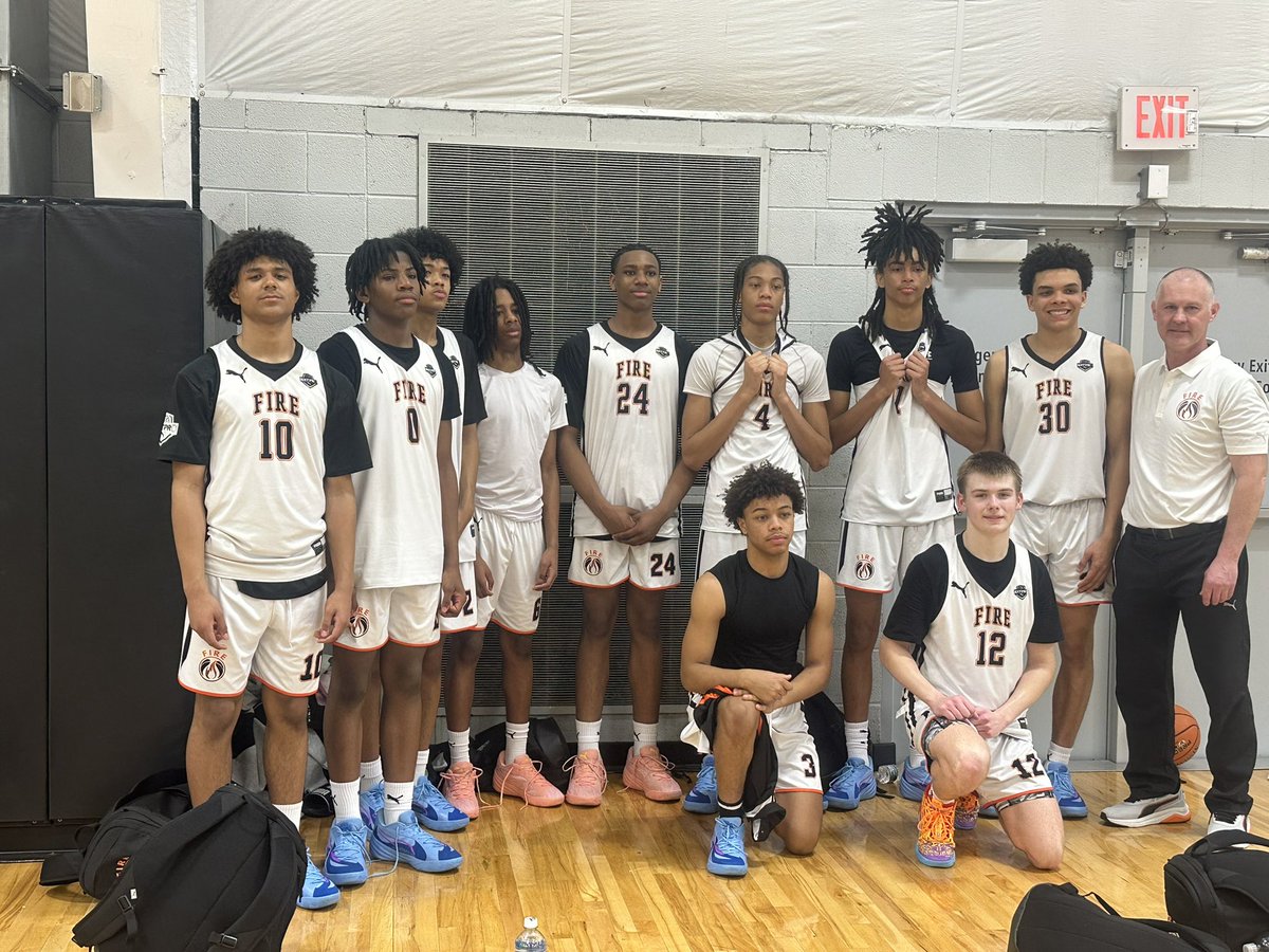 Good first weekend of aau 15U in Grand Rapids,MI (3-1) 

<a href="/PRO16League/">PRO16/NXTPRO League</a> 
<a href="/NxtProHoops/">NXTPRO Hoops</a> 
<a href="/Fire_BBall/">Fire Basketball Club</a>