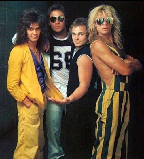 CareyRoth12's tweet photo. Van Halen #VanHalen https://t.co/CfBWgFnnq8