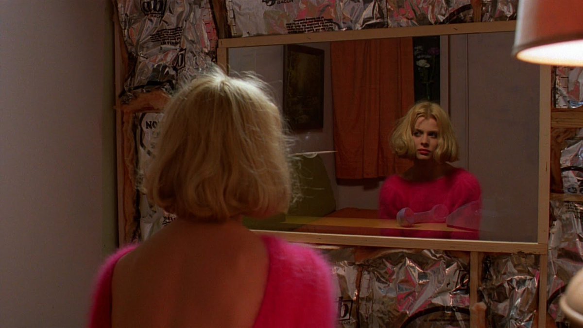 Lenscap's tweet photo. ‘Paris, Texas’ (1984)
dir. Wim Wenders
dp. Robby Müller https://t.co/HAnNDHcWg4