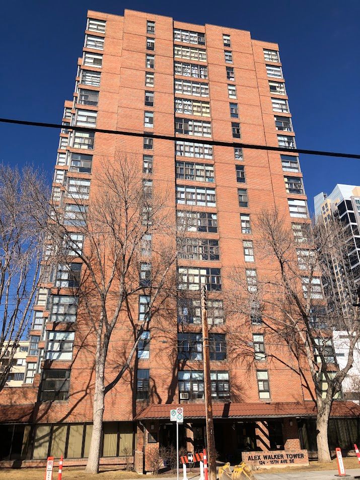 EXPANSION | This was a significant week for Silvera. Silvera welcomed 500 new residents in eight buildings. All the additional units offer independent living for low-income seniors. Silvera now operates 36 buildings in Calgary with more than 2,320 units.  silvera.ca/blog/expansion…