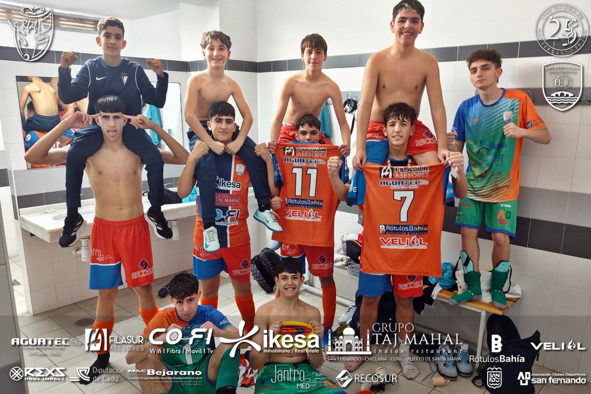 @cdsidoniafutbolsala 2 – @SanFernandoFS 8

Los cachorros disputaron el penúltimo partido en tierras asidonenses y se trajeron un nuevo triunfo 
Ahora les toca preparar la última jornada que determinará si se clasifican para la final de la Copa Cádiz
 
#25añosdehistoria