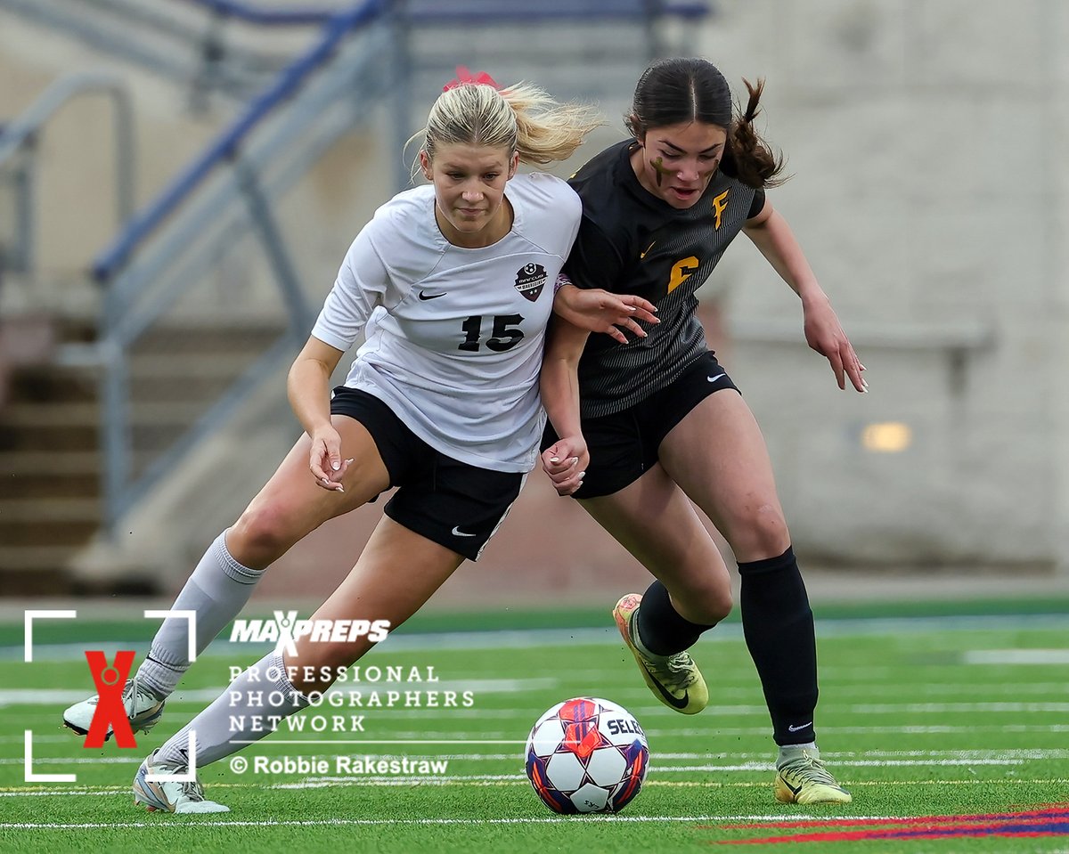 MaxPreps photos from the <a href="/ForneySoccerLRS/">LadyRabbitSoccer</a> - <a href="/Marcus_MMFCG/">Marcus Girls Soccer</a> state semifinal playoff game are up at 

t.maxpreps.com/3YluIYl 

<a href="/Gosset41/">Brian Gosset</a> <a href="/tascosoccer/">TASCO</a> @prep1usa @LethalSoccer  <a href="/PrepSoccer/">Prep Soccer ⚽️</a> <a href="/50_50Pod/">The 50/50 Podcast ⚽️🎙</a> <a href="/ForneySoccerLRS/">LadyRabbitSoccer</a> <a href="/ForneyAthletics/">ForneyISDAthletics</a> <a href="/CoachWilliamso1/">CoachWilliamson</a> <a href="/chadrakestraw/">Chad Rakestraw</a> <a href="/coach__smith_/">Erin Smith</a>