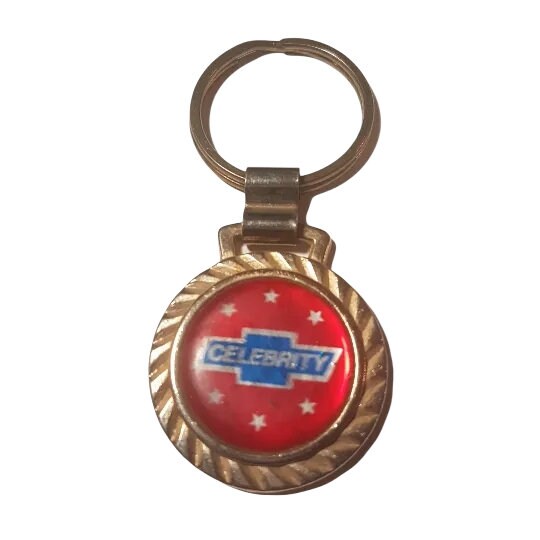 arlissbryant's tweet image. Chevrolet Celibrity Keychain Vintage Automotive Collectible Gift tuppu.net/f9cd33dd #WainfleetTradingPost #Shopify #MetalKeyChain