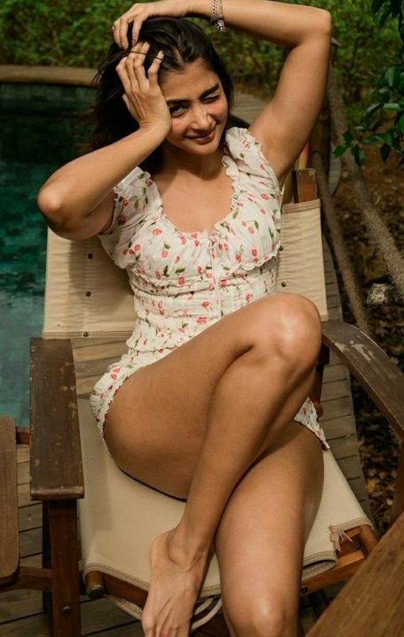 Gn4XZjyW4AEhskR?format=jpg&name=900x900