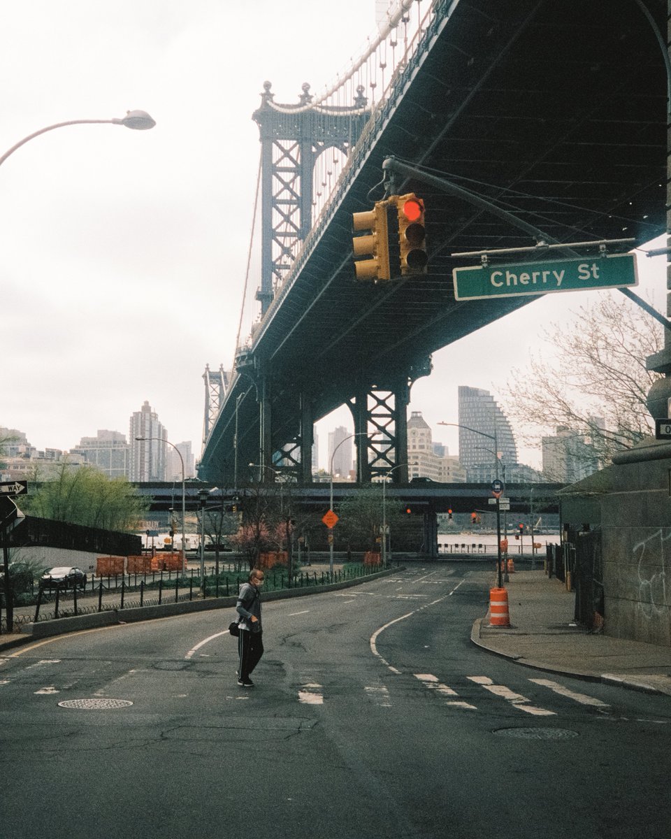 michaelboegl's tweet photo. film photographs from nyc https://t.co/7ZG2LzGc5X