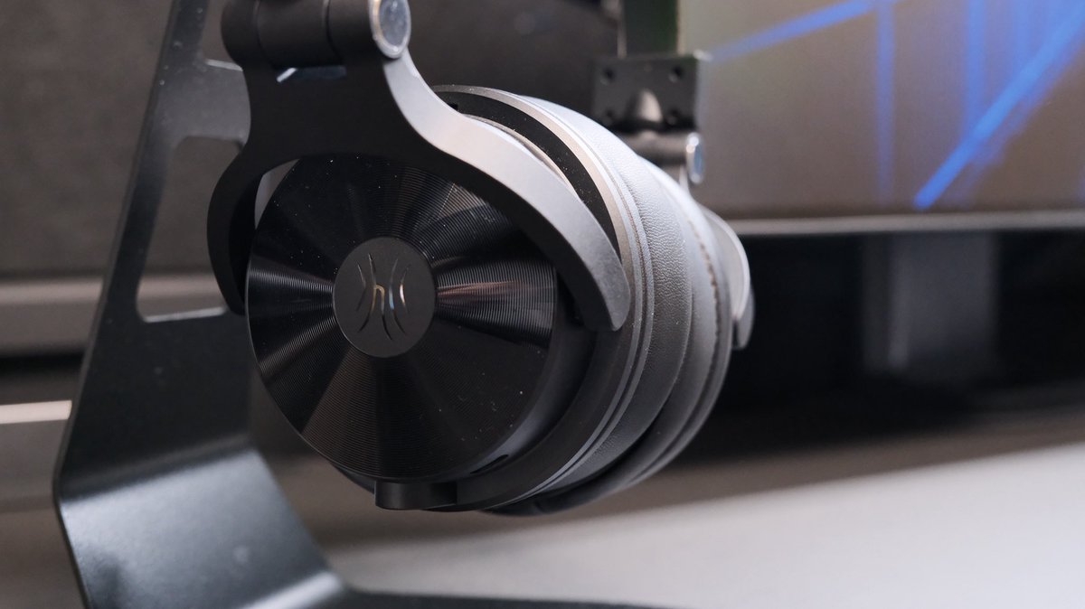 hirama1406's tweet image. OneOdio Studio Max 1 ！50mm大口径ドライバーを搭載！最大120時間再生可能なワイヤレスヘッドホン
#ブログ更新
#OneOdio 
#レビュー
#PR 

hirama1406.com/oneodio-studio…