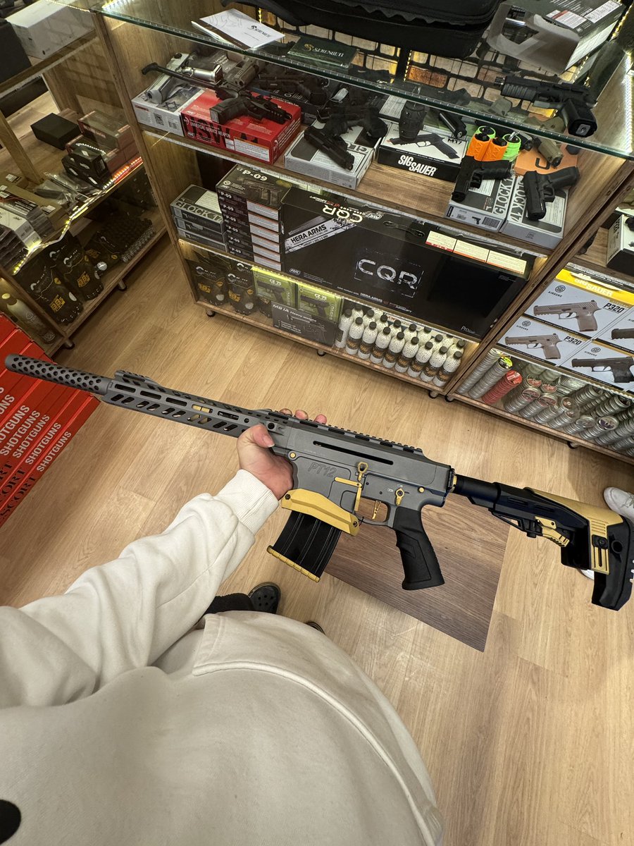 Dostlar 12 kalibre bir tüfek almak istedim 

phontom diye marka öneriyorlar

iyi midir bir bilgisi olan var mı 

(derya yada serengeti almak istiyorum)

serengeti 23.000 
phontom 18.000 
derya 30.000