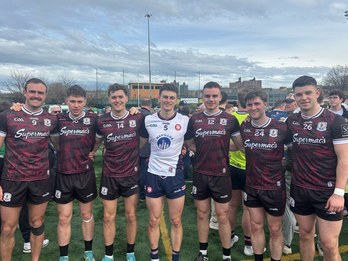 #GaillimhAbú 🇶🇦 

Our seven super SKGAA players who lined out for Galway and New York today in Gaelic Park in the Bronx for the 2025 Connacht SFC Quarter-Final 

L-R John, Matthew, Robert, Donál Hunt (former SKGAA, now NY), Daniel, Cathal &amp; Tomo

Maith sibh uilig 🇶🇦