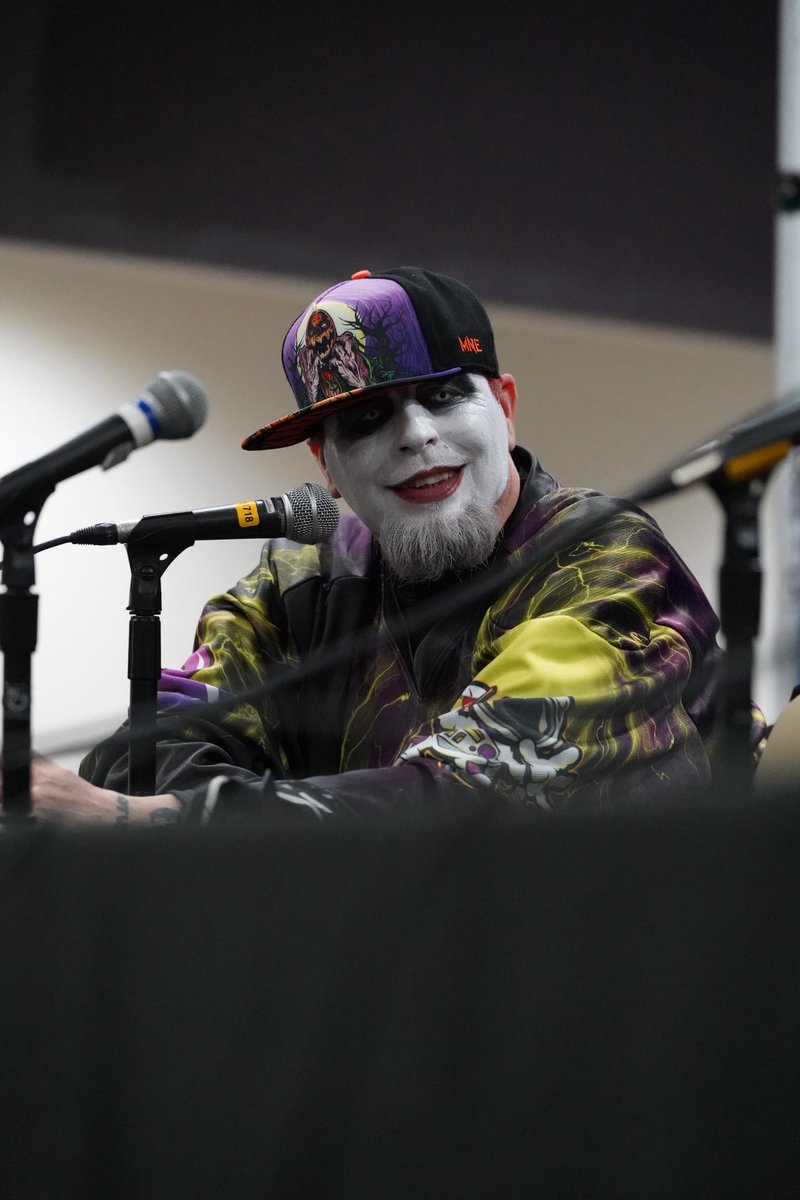 When the Demented Duo of @officialtwiztid hits the panel stage, it’s always an entertaining conversation! 🚀