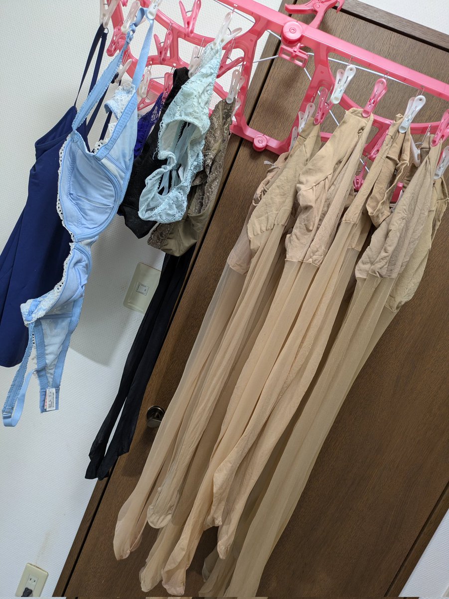 溜めすぎました
#ストッキング