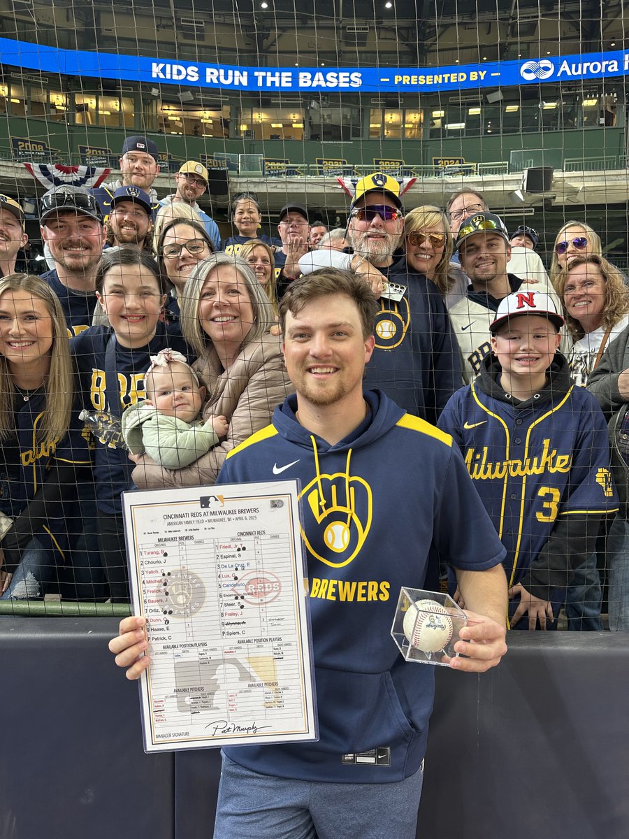 Brewers's tweet image. Baseball is the best ❕