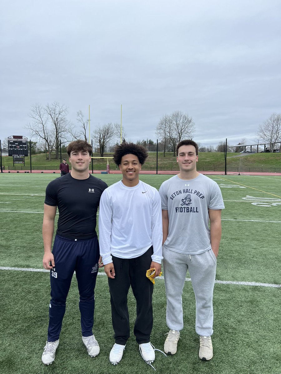 aiden_lockett23's tweet photo. Great weekend! First place in long jump at Friday's NJSIAAOutdoor Track Relays, followed by a successful Red and Black football camp on Sunday, where I met several coaches. @CoachBFitz @MaxRuiz50 @coach_pass @DeMattia_Joe @Wesfbclinic https://t.co/xEbEjYvnfQ