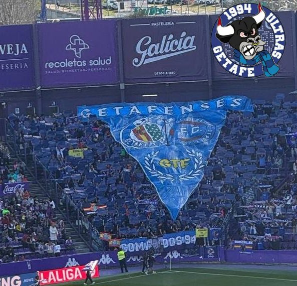 UltrasGetafe's tweet photo. Gran día por tierras pucelanas con nuestros amigos de Valladolid.

Siempre es un placer disfrutar de buenas compañías y de un día de camaradería.

Mucho ánimo y ojalá salgáis pronto de la situación que tenéis.

¡FORZA GETA! https://t.co/3sPMk45cR9
