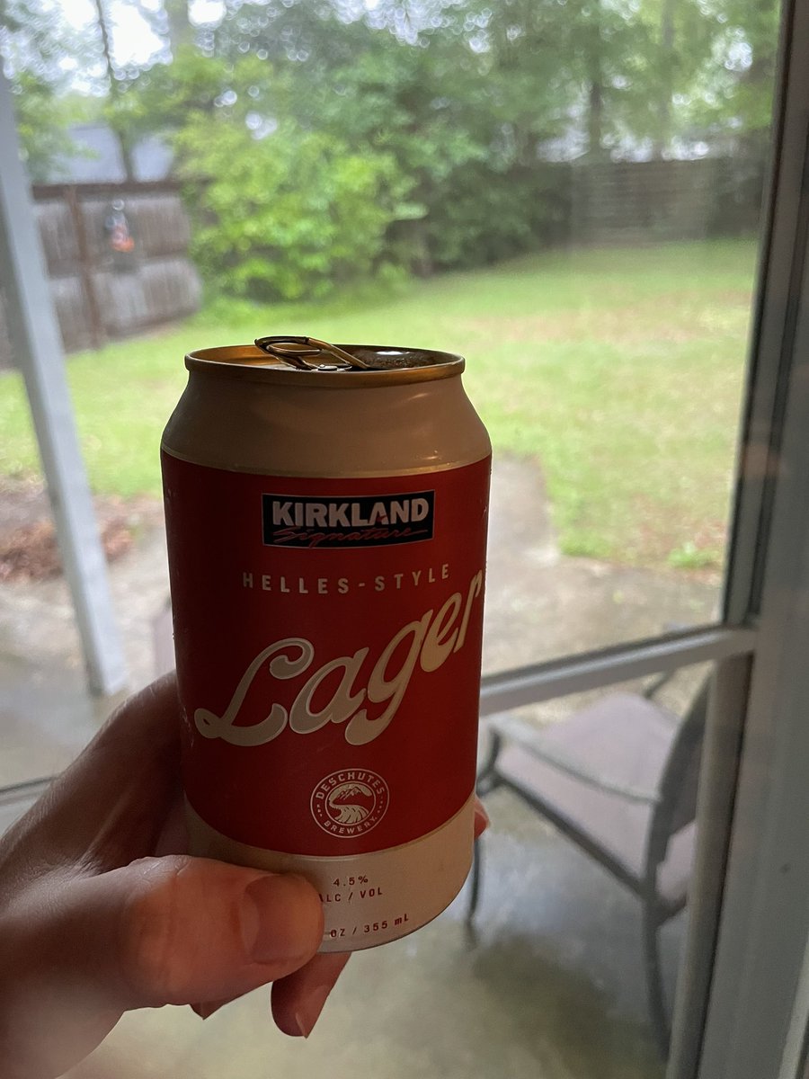 oopsDookie's tweet image. The Sunday beer.