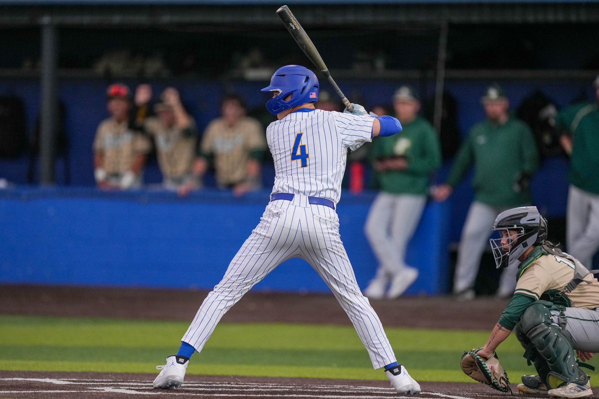 Caleb Carter (@caleb_carter44) on Twitter photo Season stats so far💯
Pitching
26.2 IP
6-0
4 ER
27 Ks
1.050 ERA
Hitting
.422 AVG
.525 OBP
1.103 OPS
.578 SLG
<a href="/RaccoonBaseball/">Raccoon Baseball</a> <a href="/hankcasey26/">Coach Casey</a> #uncommitted Season stats so far💯
Pitching
26.2 IP
6-0
4 ER
27 Ks
1.050 ERA
Hitting
.422 AVG
.525 OBP
1.103 OPS
.578 SLG
<a href="/RaccoonBaseball/">Raccoon Baseball</a> <a href="/hankcasey26/">Coach Casey</a> #uncommitted