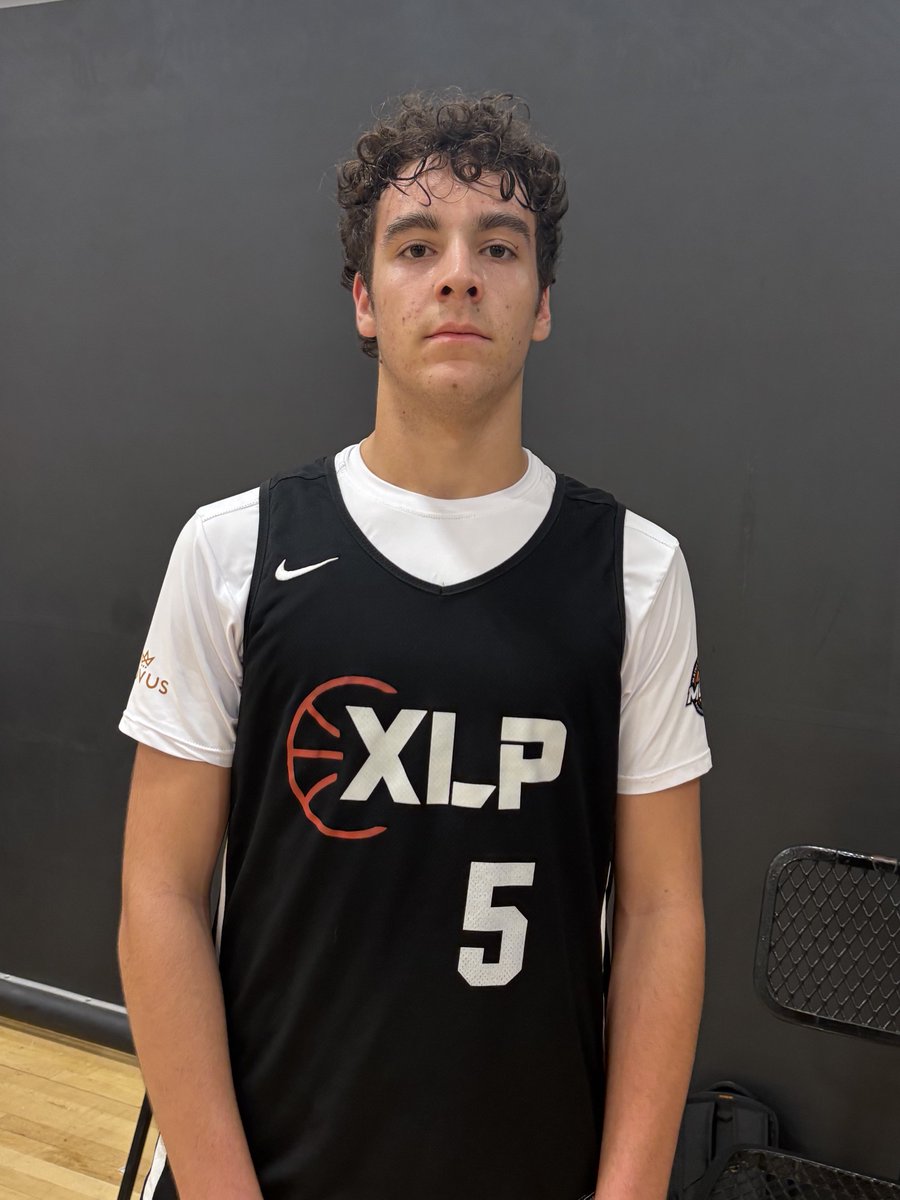 Great weekend for 2025 Davis Mann of Falmouth HS (ME)

6’2” G with impressive athleticism and can really score the ball. Has a very fluid release, knocks down shots from outside, and finishes with authority above the rim. 

Catch him at the Unsigned 2025 Event on April 21st!