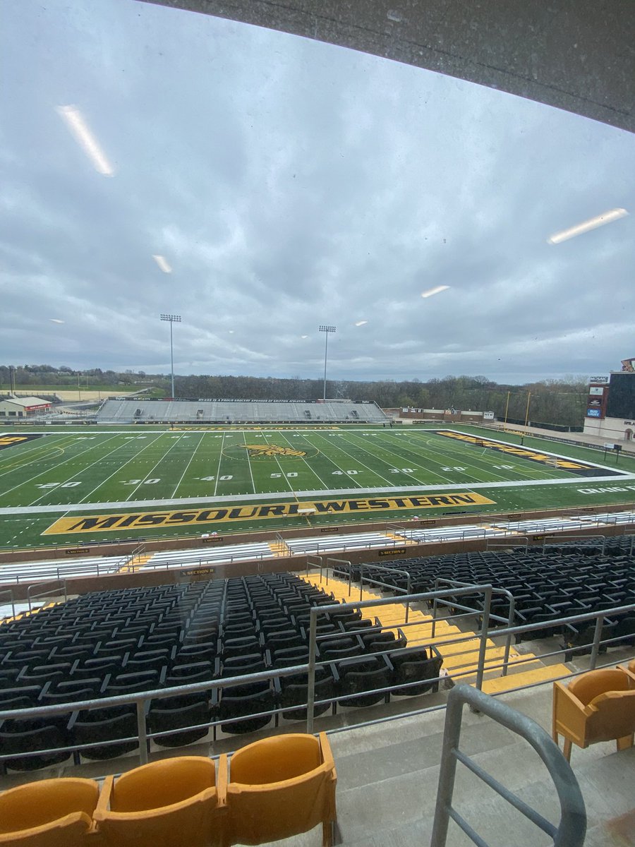 cole_hofer's tweet image. I had a great time with @MWSU_Football yesterday!! Thank you for having me out and I can’t wait to be back in the summer! @CoachStLouis @EcoachJ @victor_vera2 @TylerFenwick2
@BobcatFB