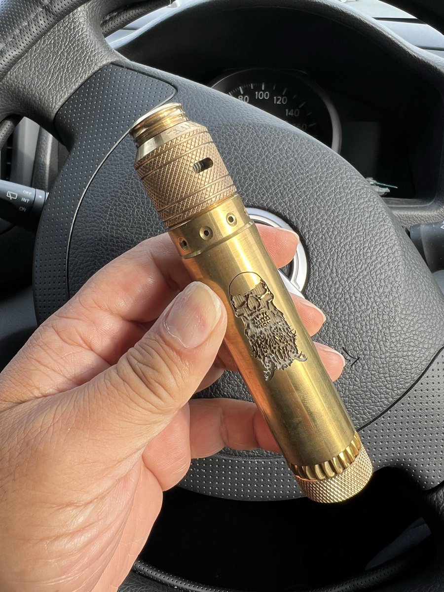 NDS74884138's tweet image. おはようございますー。

週の始まり月曜日。
ようやく暖かくなってきて
過ごしやすくなりますなあ。

ガスブローバックが楽しい時期になって来ます。

本日もご安全に〜。

#complyfe