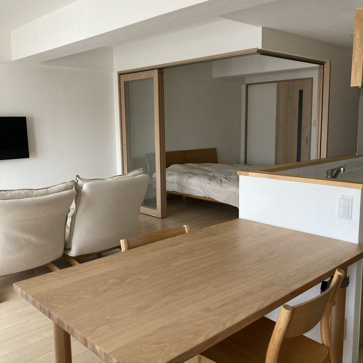 日々の習慣が身体や部屋に表れる。健やかに心地よく暮らすために良い習慣を定着させ悪い習慣は断ちたいです。