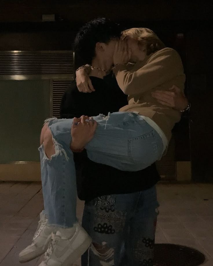 اماتي اتزوج ولد حلو مبادل 😔🏳️‍🌈