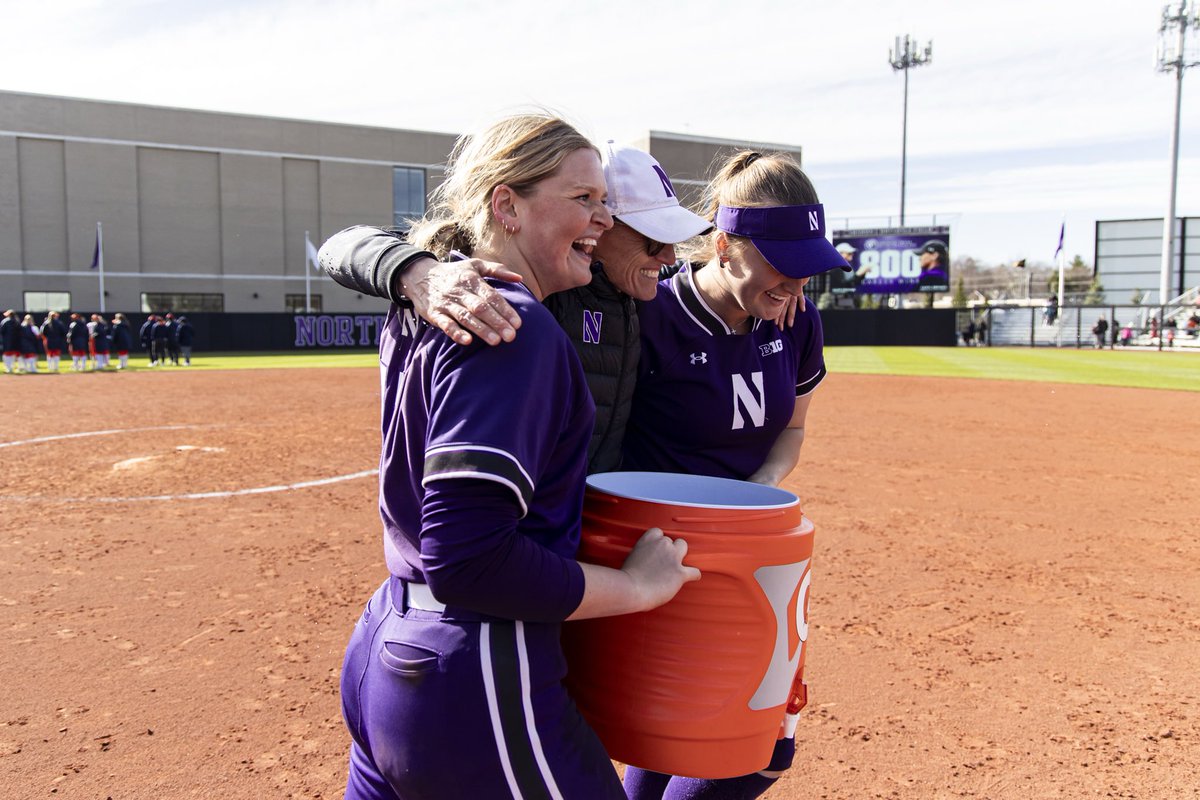 Northwestern Softball tweet media