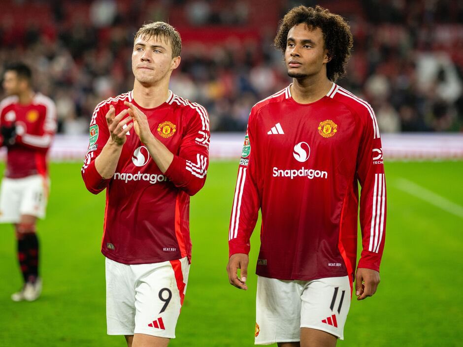 Erik Garner (@erikgarner) on Twitter photo If <a href="/ManUtd/">Manchester United</a> had a decent striker we’d have picked around 15 extra points this season. That would put us 4th. Proof again today. 2 points dropped coz we couldn’t finish. If <a href="/ManUtd/">Manchester United</a> had a decent striker we’d have picked around 15 extra points this season. That would put us 4th. Proof again today. 2 points dropped coz we couldn’t finish.