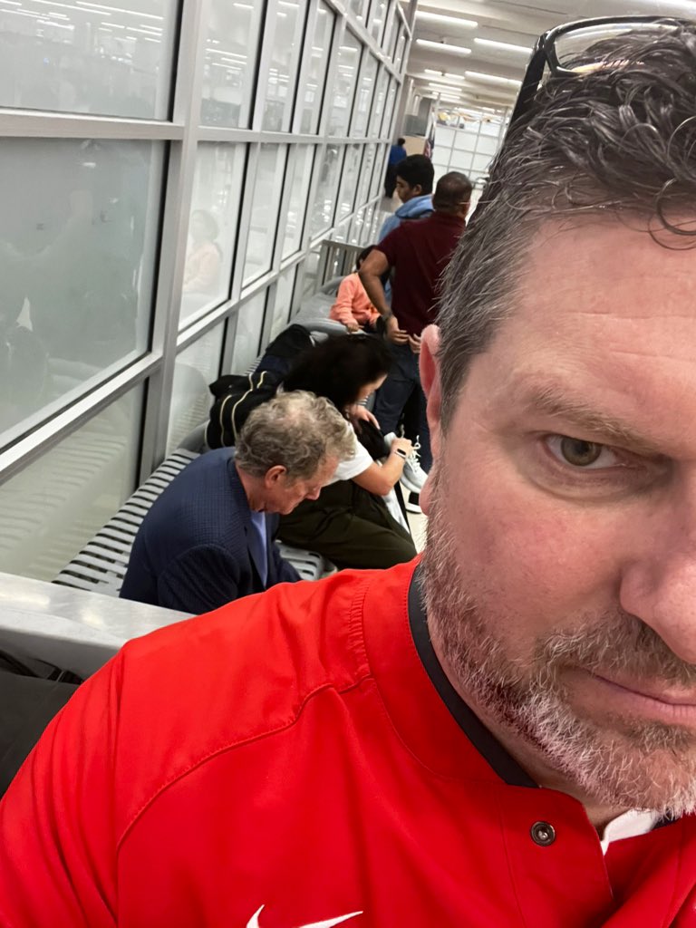 Steve Teders (@stedersdekalb) on Twitter photo Bucket list item ✔️Going through TSA Atlanta with Kevin Bacon’s brother, Michael. <a href="/kevinbacon/">Kevin Bacon</a> Bucket list item ✔️Going through TSA Atlanta with Kevin Bacon’s brother, Michael. <a href="/kevinbacon/">Kevin Bacon</a>