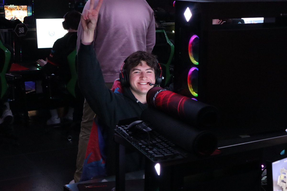 Overwatch falls short in the semi-finals and that concludes our run at the PEC Championships.

GGs to all schools!