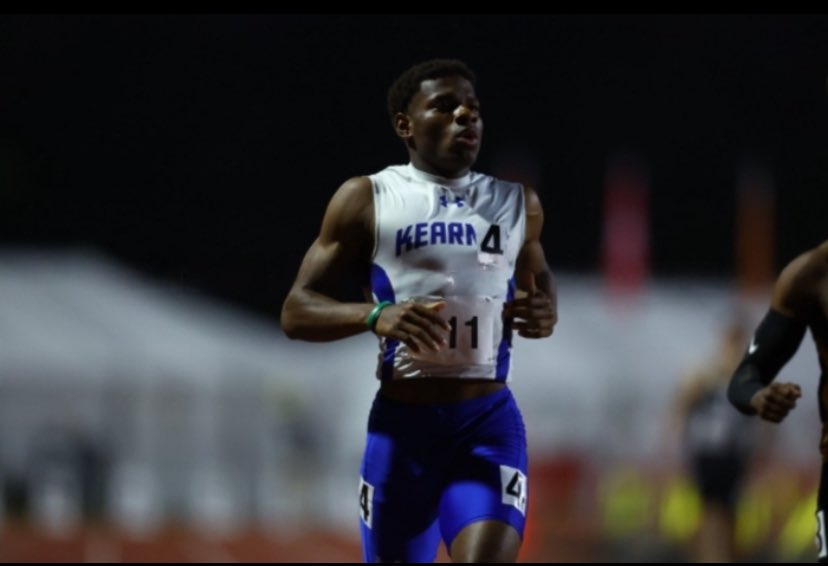 I would like to thank the USD coaching staff but after discussing with my coaches and parents i will be reopening my recruiting process and exploring more options 

60m-6.94 
100m- 10.57
200m-21.85