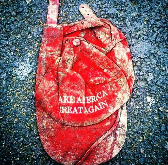 YourAnonCentral's tweet photo. garbage https://t.co/sk54rbEsxO