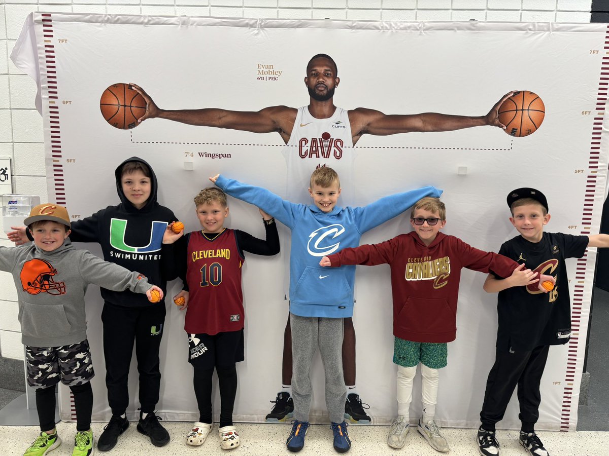 Go Cavs! 🏀❤️ #LetEmKnow 
Happy 11th Birthday Griff 🥳