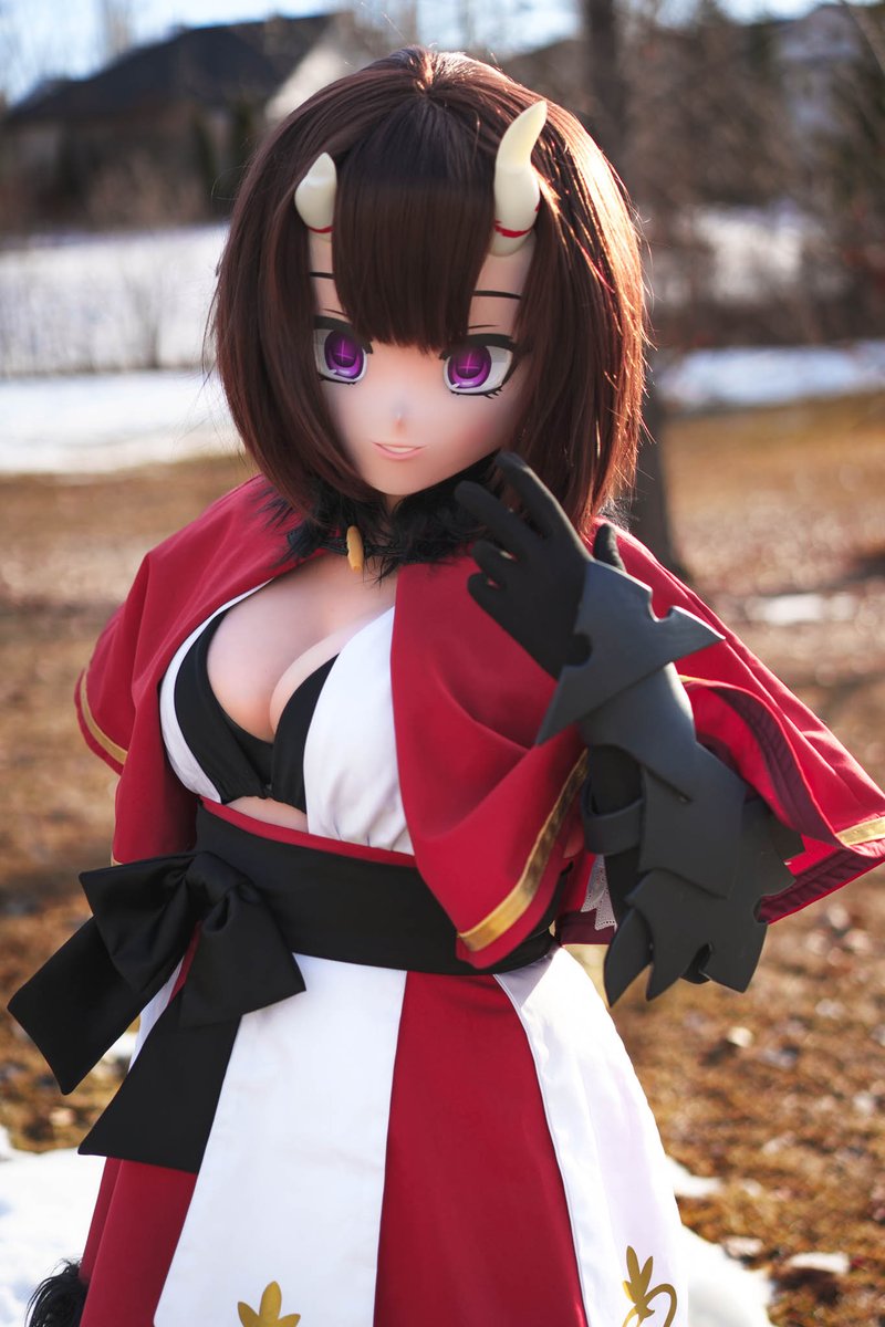 Another month and we'll be into green season here in #yeg. Canadian short weather this weekend. 

Eriko from Princess Connect

Cosplayer: <a href="/MephD_Kig/">Meph</a> 
Mask: <a href="/ChrisAndMeph/">Chris and Meph</a>