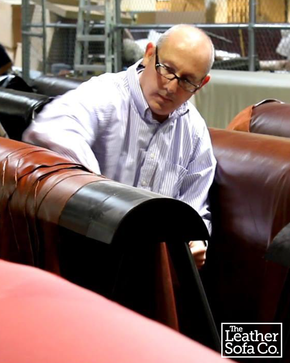 leathersofaco's tweet photo. Today we're celebrating 21 years of The Leather Sofa Company 🍾 Swipe to take a walk down memory lane!

#LeatherSofaCo #FamilyBusiness #MadeInTexas #LocallyOwned #DTX #Throwback #20yearsExperience #DallasFurniture #FurnitureFactory #LeatherFurniture #TexasHome #DallasLocal https://t.co/keuQH8WS8L