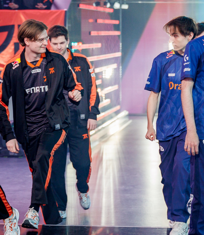 this image is very funny upset looks so happy and caliste looks like he's trying to explode him with his mind