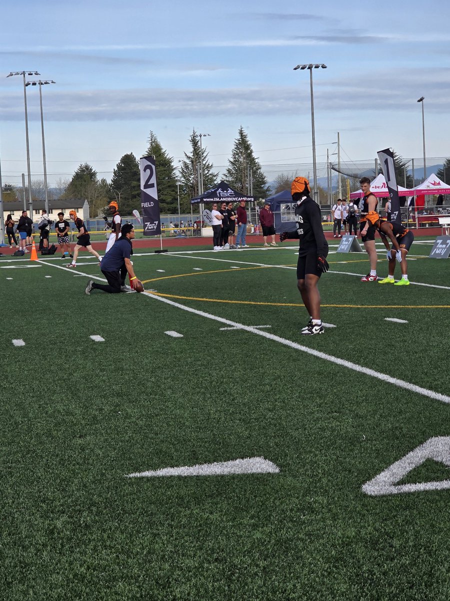DeVon Hilliard (@swag_merco) on Twitter photo Be on the lookout for <a href="/Ali_Banks4/">AJ Banks jr</a>. He is playing QB at Atwater HS, but plays WR for Team SWAG. Definitely a threat at both positions. Thanks for chatting with him today <a href="/BrandonHuffman/">Brandon Huffman</a>. <a href="/BlackHatFootbal/">Richard T. Estrada</a> Be on the lookout for <a href="/Ali_Banks4/">AJ Banks jr</a>. He is playing QB at Atwater HS, but plays WR for Team SWAG. Definitely a threat at both positions. Thanks for chatting with him today <a href="/BrandonHuffman/">Brandon Huffman</a>. <a href="/BlackHatFootbal/">Richard T. Estrada</a>
