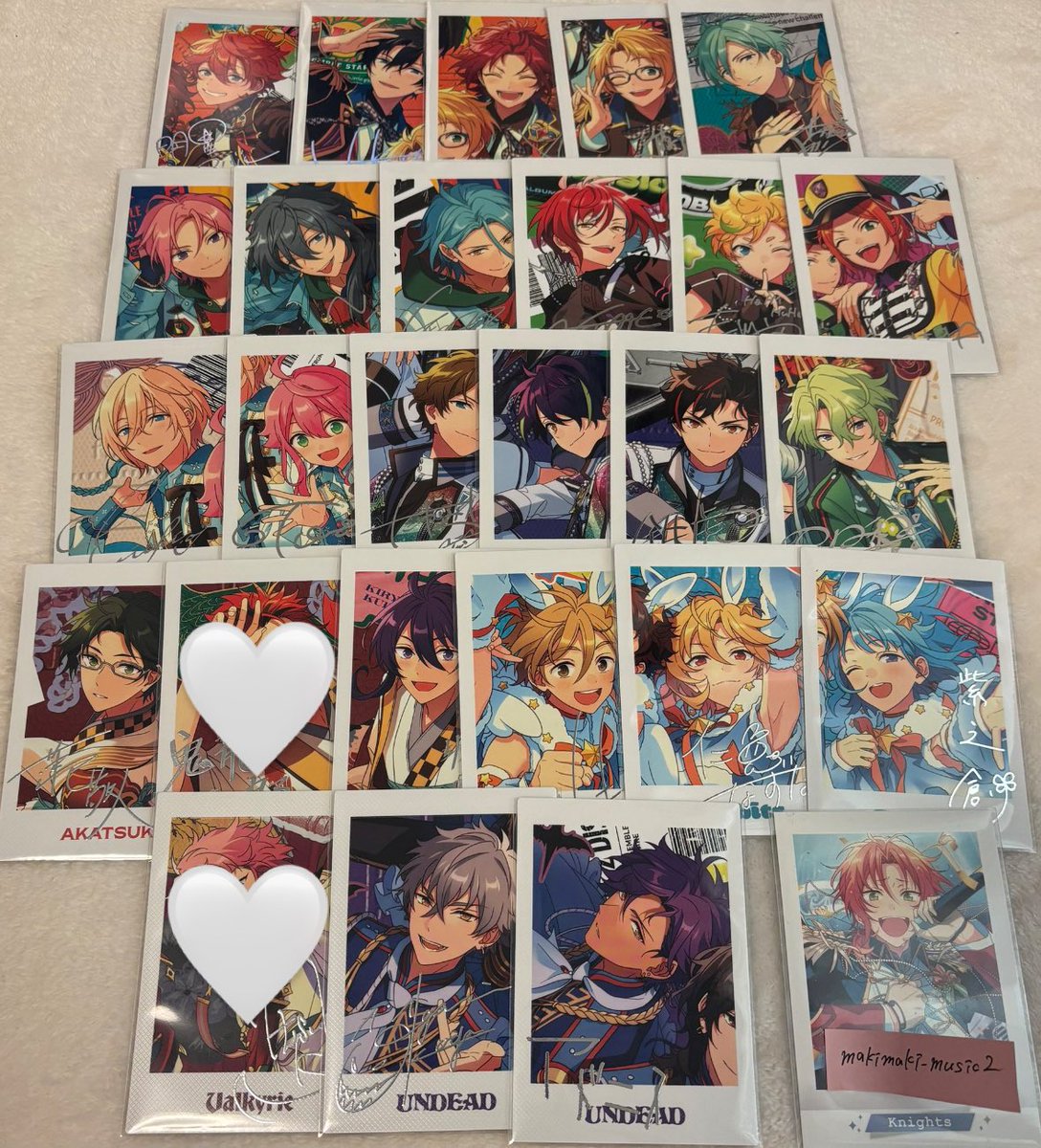 【交換】あんスタ trip ぱしゃっつ

譲 スバル 北斗 真緒 真 巽 こはく ニキ HiMERU 夏目 宙 ひなた 英智 桃李 翠 忍 鉄虎 日和 敬人 颯馬 友也 なずな 創 晃牙　　アドニス

求 レオ

郵送でのお取引📮
お気軽にお声掛けください🌼