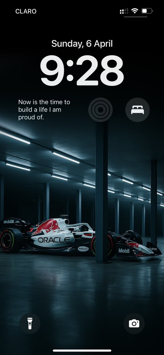 Carpra1's tweet photo. @HQFormula1 I’ve just tried making a wallpaper from this image. #wallpaper #JapaneseGP #f1 https://t.co/aRjKnHMBpq