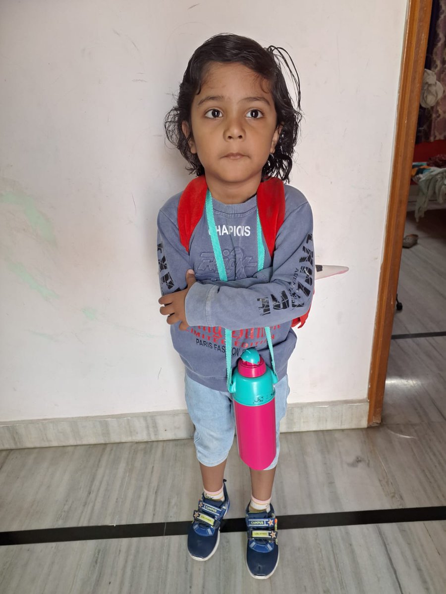 azadsinghro's tweet photo. प्यार दुलारा बेटा आर्यन कि 1st School day पर ढेर सारी शुभकामनाएँ। https://t.co/U3iGTU03lK