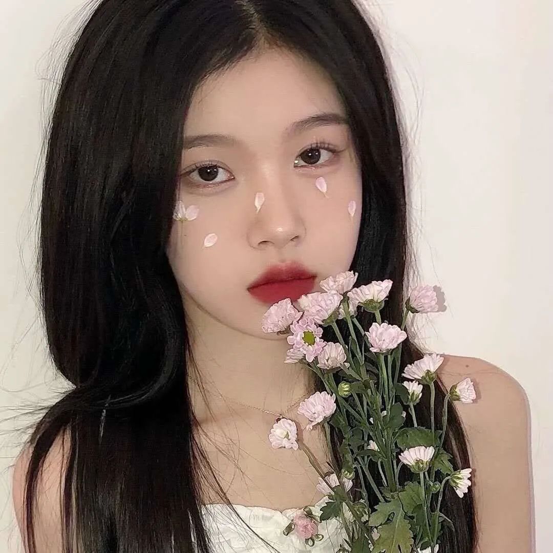 The most painful thing in the world? Stubbing your pinky toe on furniture. Nothing compares. Nothing.