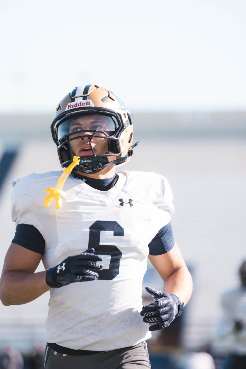 Bryant Meredith (@bryantmeredith_) on Twitter photo 