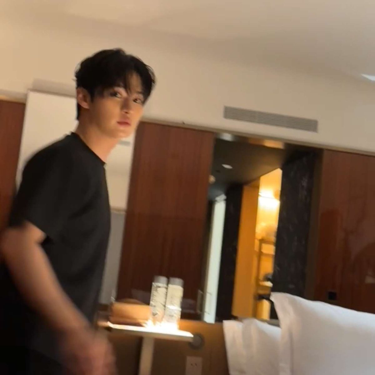 땨.............😻