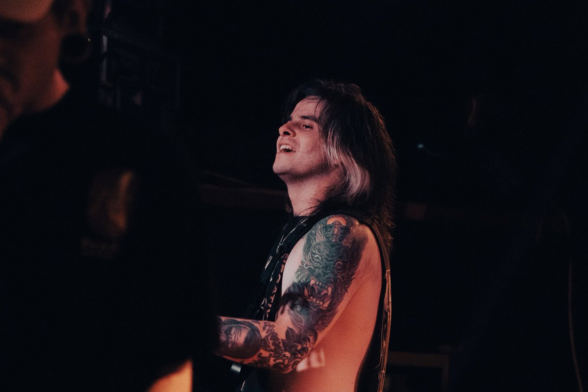 𝖐𝖎𝖙𝖙 tweet media