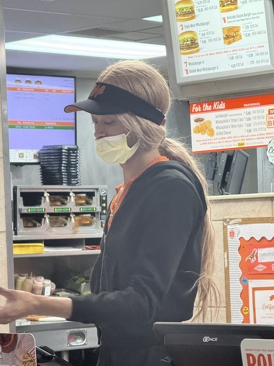 Christopher Pike tweet media