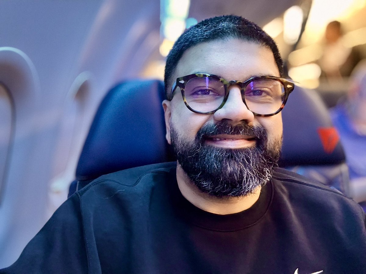KMirza's tweet photo. Looking forward to seeing the @ASCP_Chicago crew at #KnowledgeLab and #Leadership Forum this week in Phoenix! With an extra bonus mid-week @TheCgea meeting in Detroit! ✈️ #MedEd #pathology @AAMCtoday https://t.co/Vi06C9GHpx