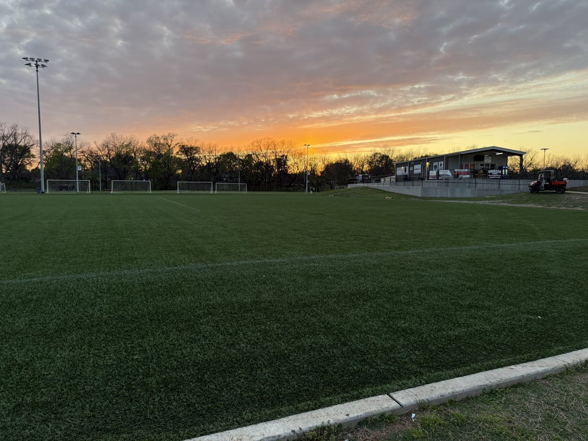 Thats a wrap for the 2025 Season! 

Huge thank you to all of the players, coaches &amp; families who were apart of the MoKan family! We appreciate you! 

We will see you in 2026!