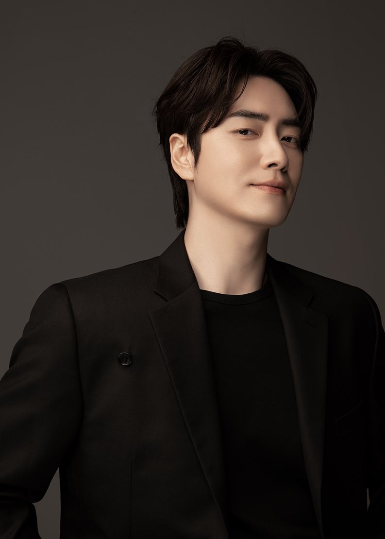 namgilwaifu's tweet image. actor lee junhyuk has been nominated for category the best actor (TV) at the 61st baeksang arts awards for his performance in the TVING series ‘dongjae, the good or the bastard (2024)’ 

🖇️ baeksangawards.co.kr/nominees

#LeeJunHyuk #이준혁 #Dongjae_TheGoodOrTheBastard #좋거나나쁜동재